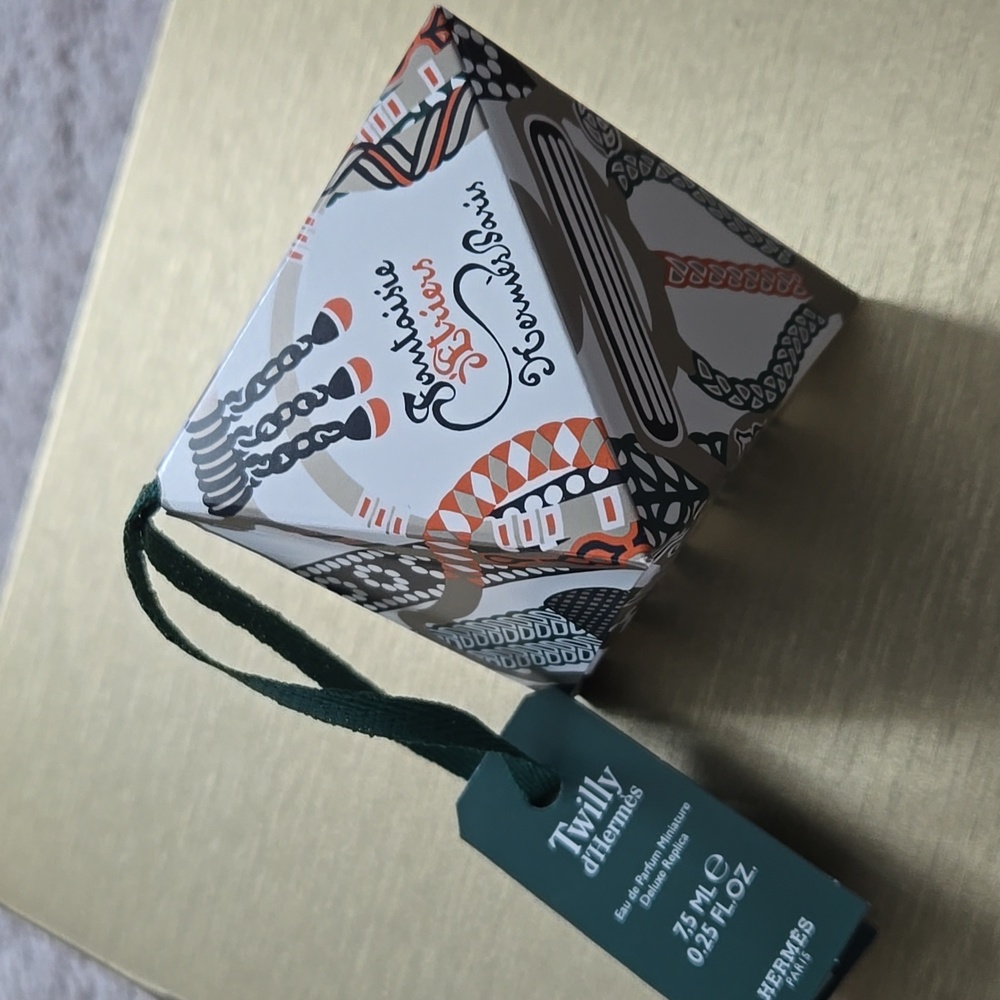New never used HERMÈS Twilly hanging ornament & bottle gift Christmas ornament